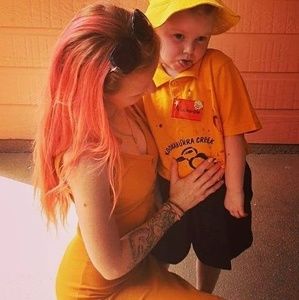 Meet your Posher, Amber-louise